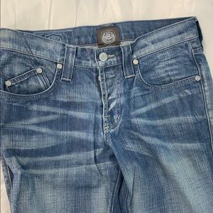 Rock & Republic Men Jean 32x32 cut #002056